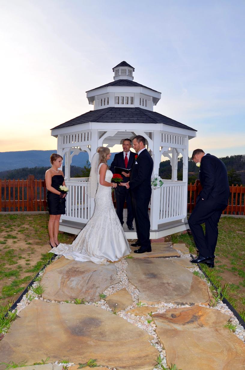 Angel�s View Wedding Chapel