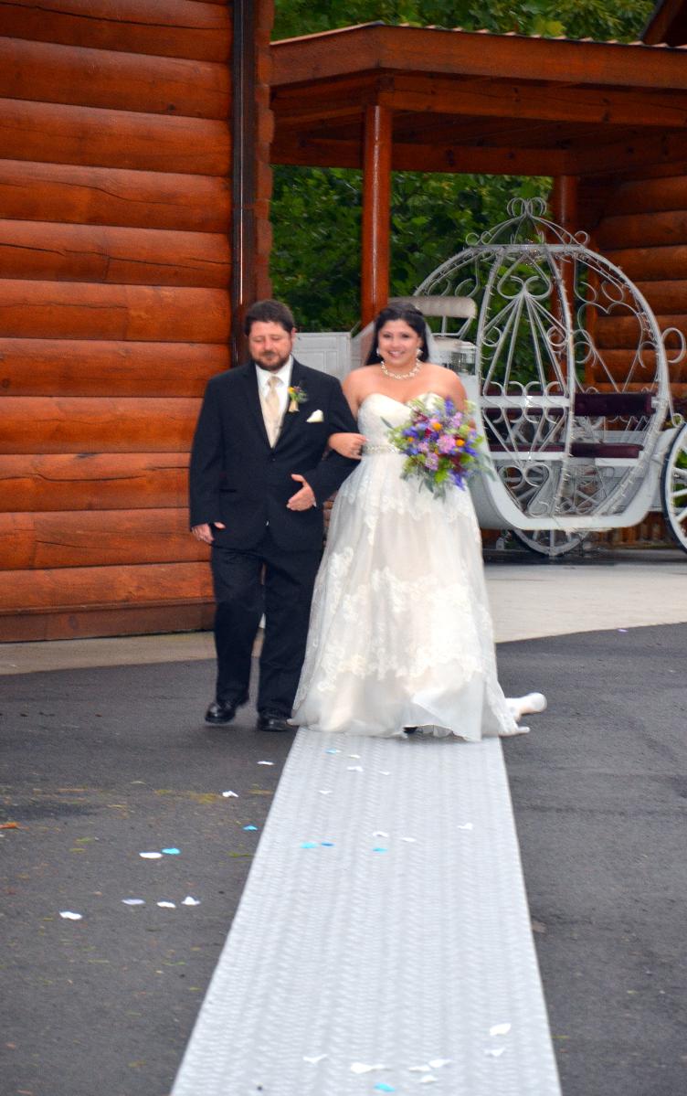 outdoor weddings in galtinburg