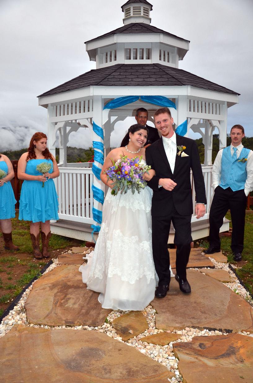 outdoor weddings in the smoky mountains