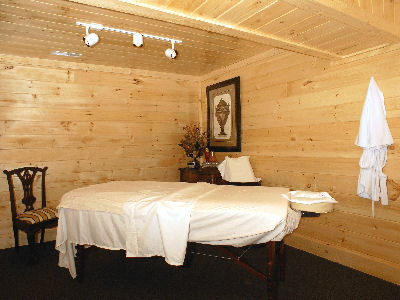 saon at Angel's View Wedding Chapel