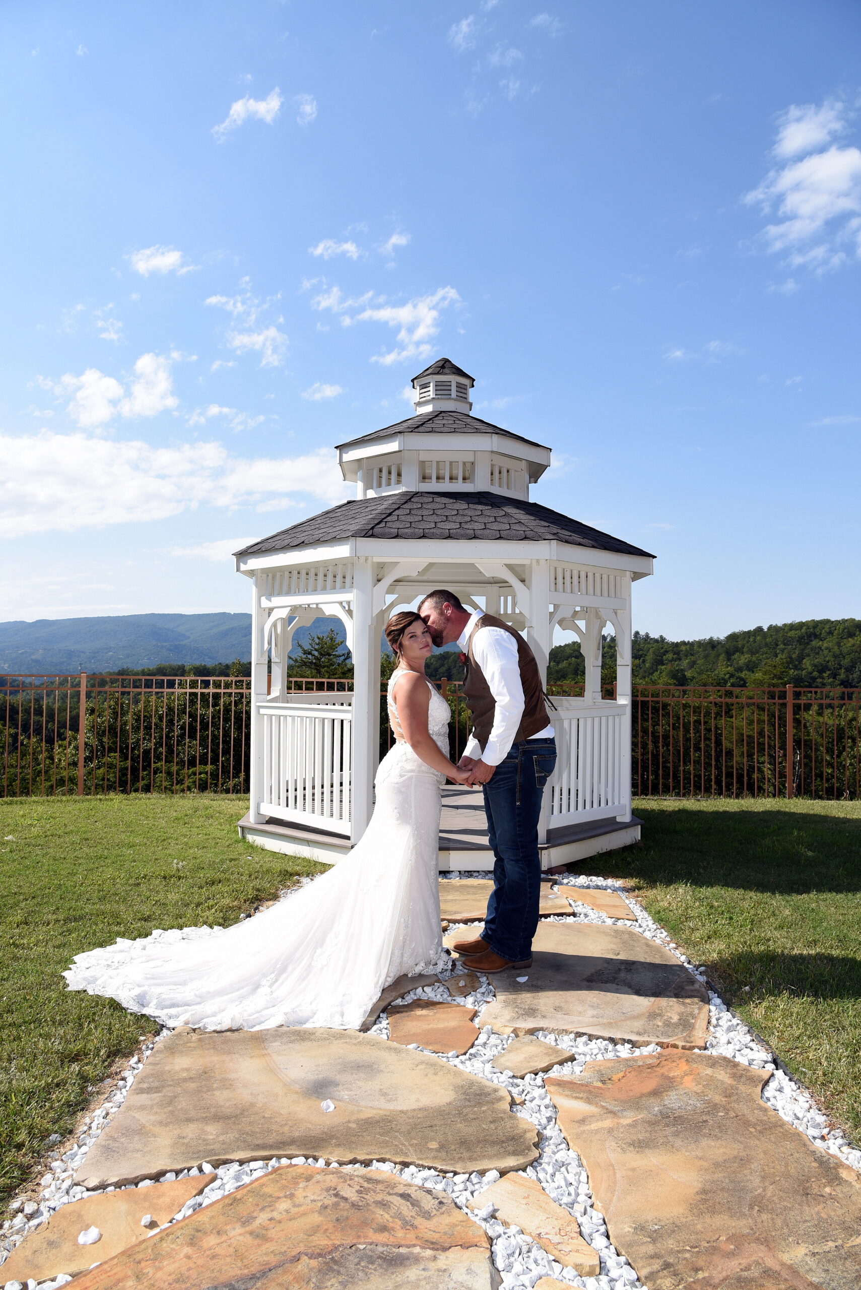 Standard – Angel’s View Wedding Chapel